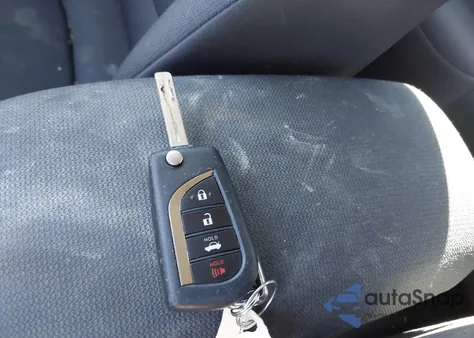 2020 Toyota Corolla Le z USA, uszkodzony, nr VIN 5YFEPRAE0LP128202